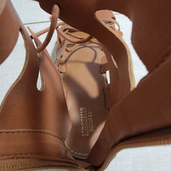 Mossimo Supply Co. Lizzy Gladiator Sandals - Picture 3 of 7